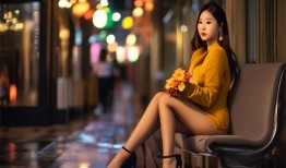 女朋友朋友圈晒自拍,怎么评论他